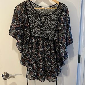 Maternity Jessica Simpson  peasant top